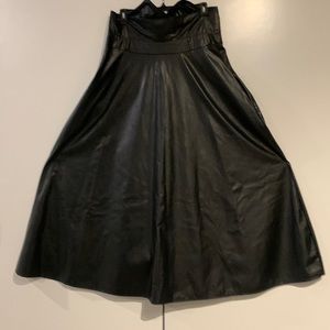 Woman’s Faux leather full maxi skirt.